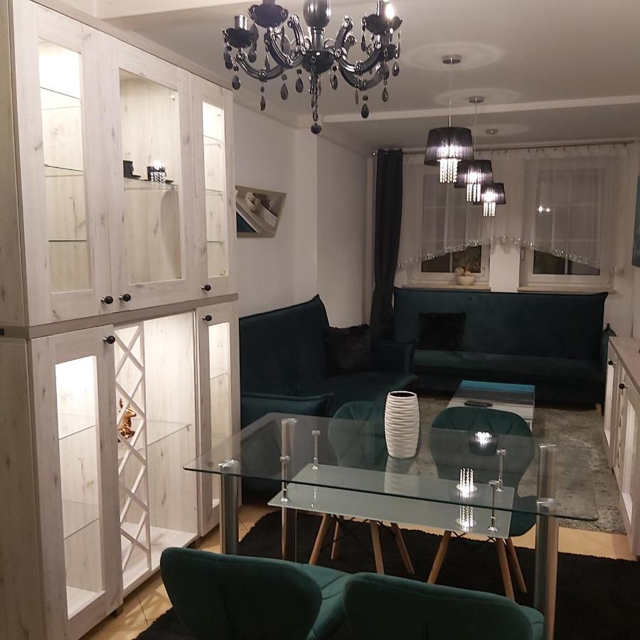 Nadmorskie Apartamenty Ustka Exterior photo