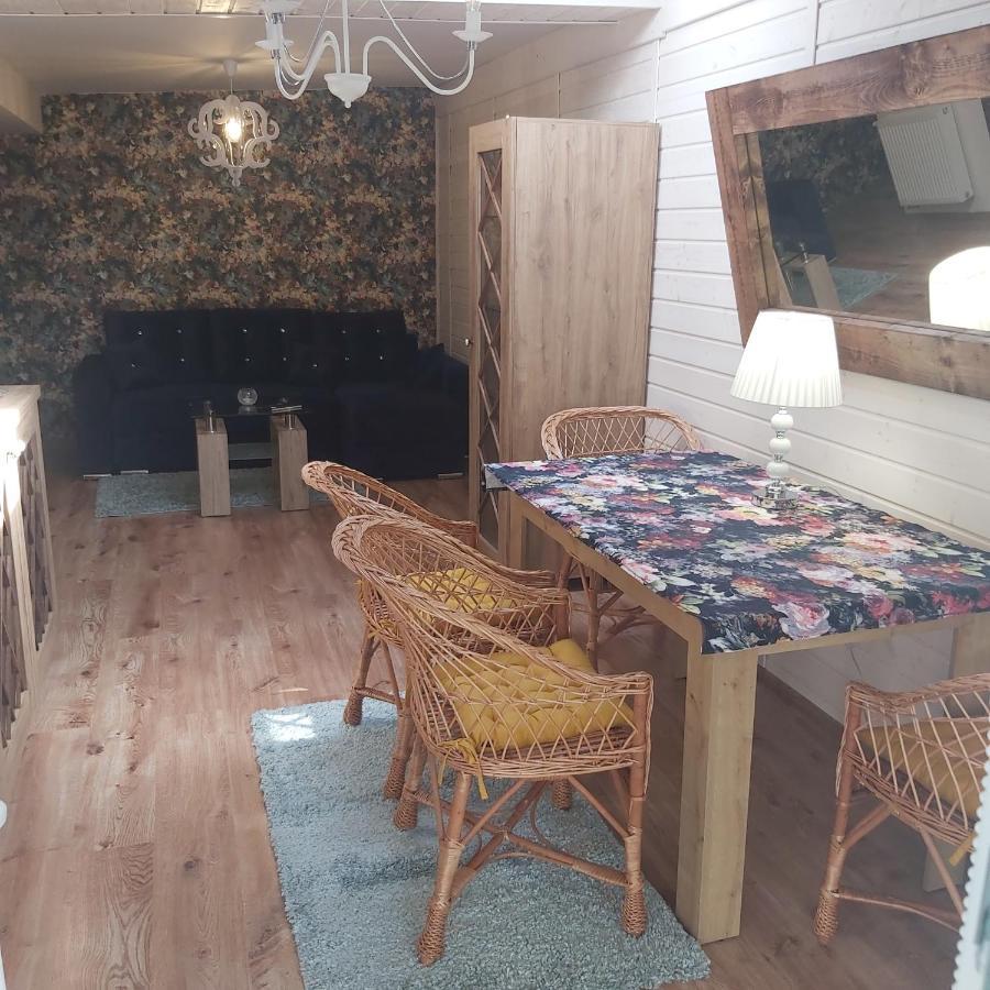 Nadmorskie Apartamenty Ustka Exterior photo